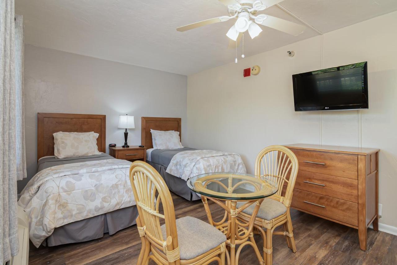 The Fairways Of 3* Naples Park