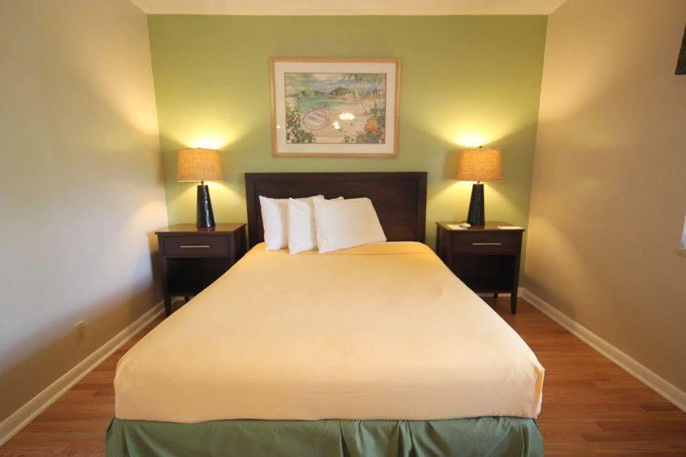 The Fairways Of 3* Naples Park